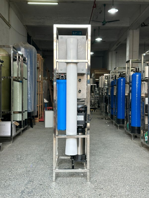 RO System - 250LPH RO System with 1 FRP